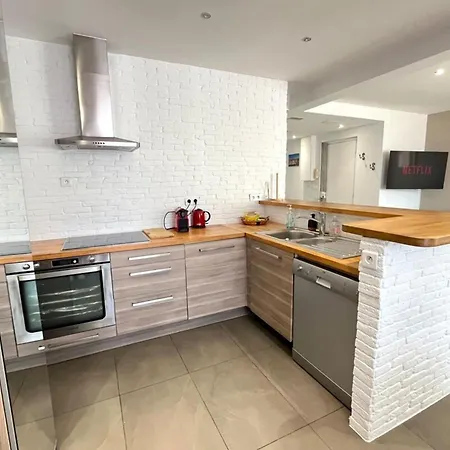 Апартаменты Center Perfect 3 Bedroom *